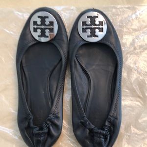 Beautiful Authentic Tory Burch Flats